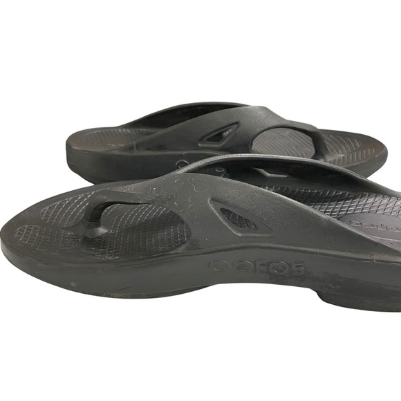 OOFOS – Unisex OOriginal – Post Exercise Active Sport Recovery Thong Sandals - Picture 6 of 12